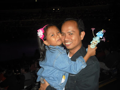 disney on ice: apol and pia