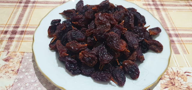 How to Make Raisins at Home: