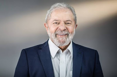 BRASIL TEM NOVO PRESIDENTE ELEITO: LUIZ INÁCIO LULA DA SILVA (PT)