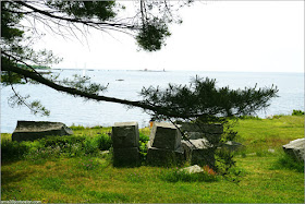 Bloques de Piedra de la Construcción del Granite Outer Wall en el Fuerte McClary, Maine 