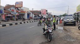 Piket Pos PAM Pasar Tulungagung Polsek Sukagumiwang Lakukan Patroli Antisipasi Kamseltibcar Lantas dan C-3