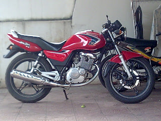 Suzuki_Thunder