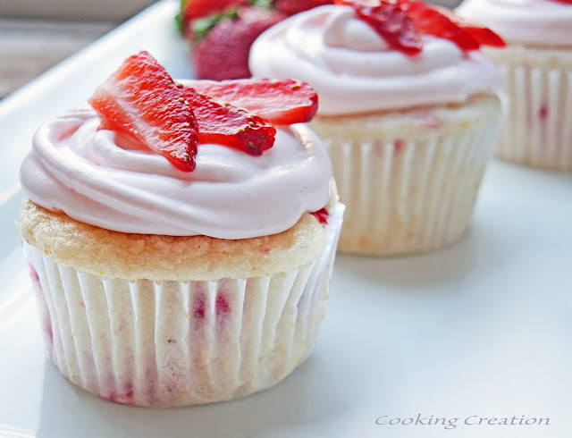 Strawberries And Champagne Cupcakes