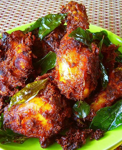 #RESIPI : Ayam Goreng Daun Kari - alyalyna