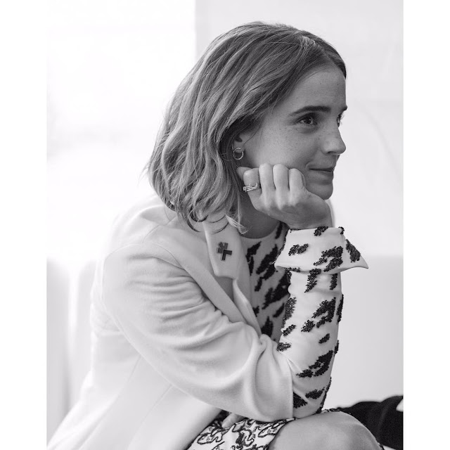 Emma-Watson-behind-the-scenes-at-the-One-Young-World