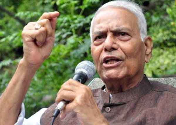 News,National,India,New Delhi,Congress,President,Criticism,Politics,party, Congress leader takes evil philosophy jibe at Droupadi Murmu; Yashwant Sinha says country doesn't need silent president