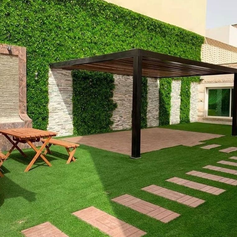 معلم تنسيق حدائق منزلية صغيرة داخلية في الرياض
