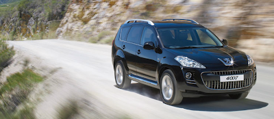 2013 Peugeot 4007 black