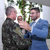 Governador visita Comando Militar da Amazônia e agradece apoio do Exército durante enchentes no estado