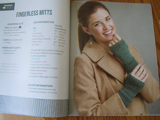 Fingerless Mittens to make using an Oval Loom