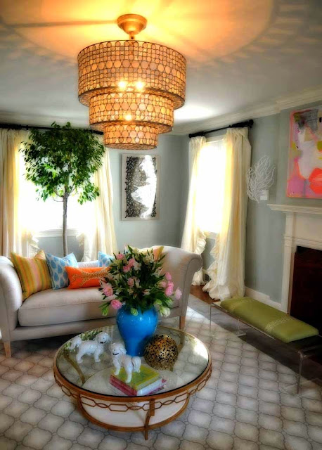 Living Room with Luxury Flowers Ideas