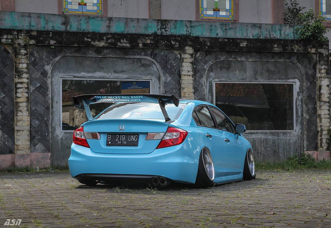 Modifikasi Mobil Ceper Honda Civic Mintea Blue Owner Aguungsn