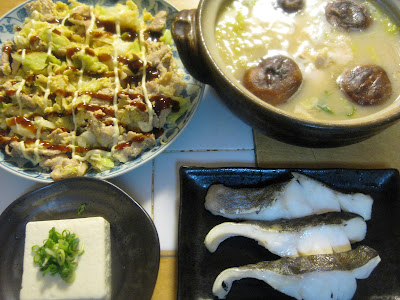 豚キャベツ炒め　焼きタラ　無理やり鍋