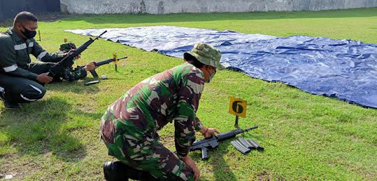 latihan menembak di surabaya