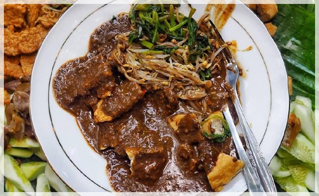 makanan enak di surabaya