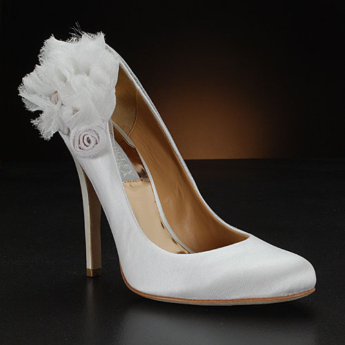 camo design bridal shoes