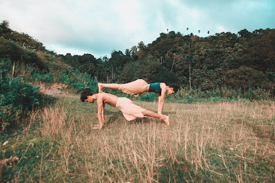 https://rmkyoga.blogspot.com/2021/10/partner-yoga-poses-in-2021.html