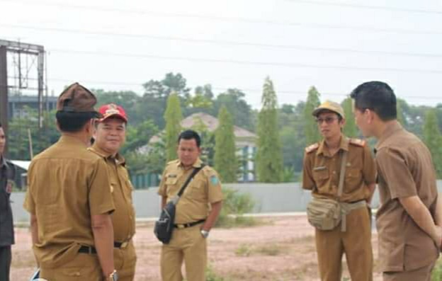 Bupati Ilyas Yakini Taman Pancasila Selesai 1 Juni