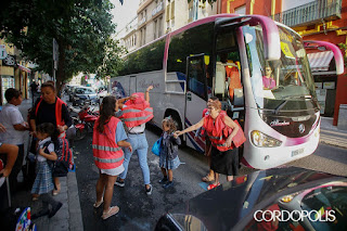 https://cordopolis.es/2019/09/10/los-autobuses-escolares-vuelven-al-centro-pese-al-rechazo-vecinal/