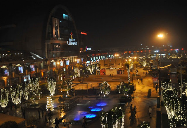 Select Citywalk - Best shopping malls in India 