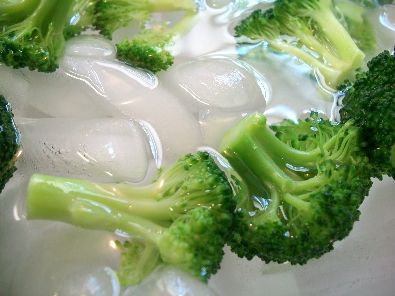 Tip: Blanching Fresh Vegetables for a Veggie Tray