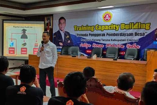 Menteri Sosial RI Berikan Arahan di Acara Training Capacity Building Karang Taruna Kab. Cianjur