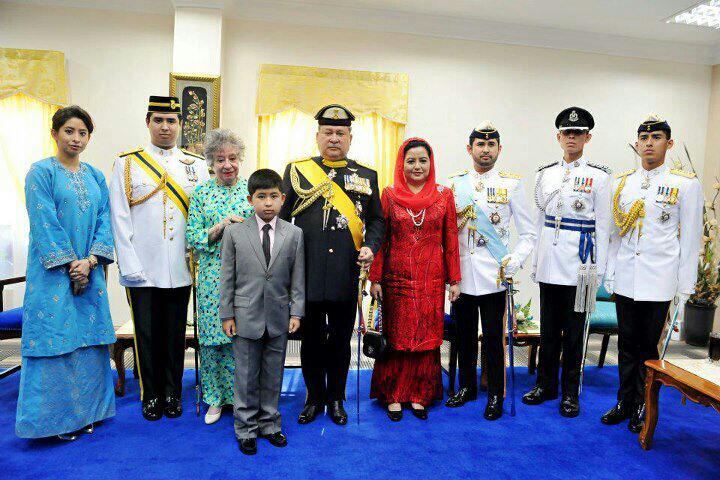 Inspirasi Terpopuler Kerabat Sultan Johor