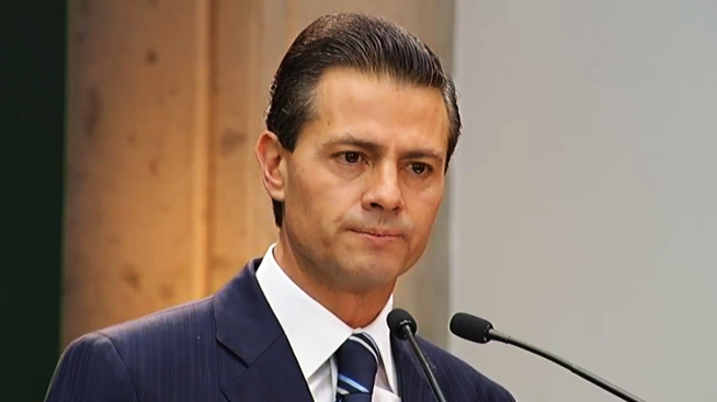 Enrique Peña Nieto renuncia a su cargo como presidente de 