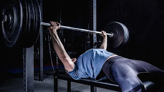 5 best compound exercise for muscle gain, Bench press