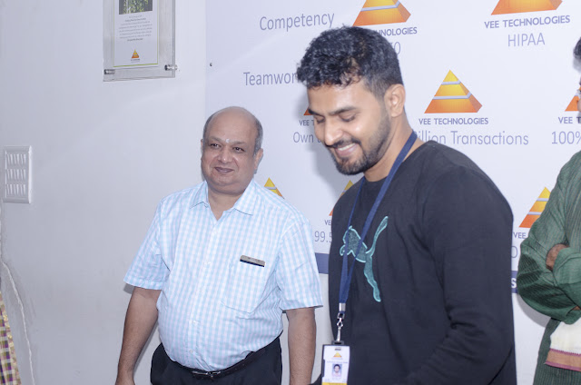 Birthday Celebration at VeeTechnologies Bangalore, January 2016