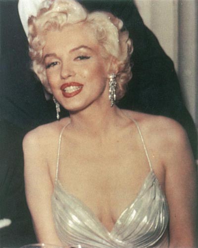 THE MOVIE CLUB Marilyn Monroe Photos