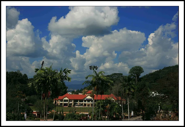 Raub skyline Raub's Multi purpose building