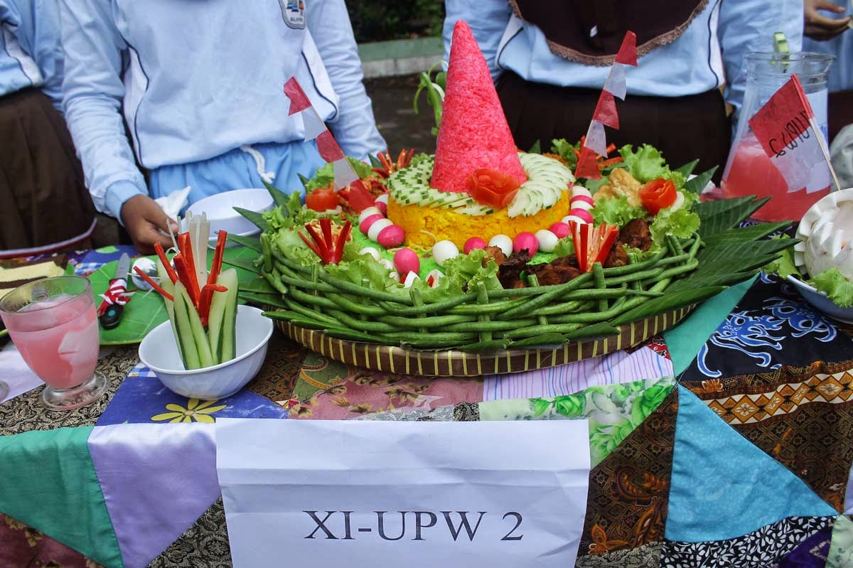 The Absurd Blog Kreasi Hiasan Tumpeng dan Hidangan 