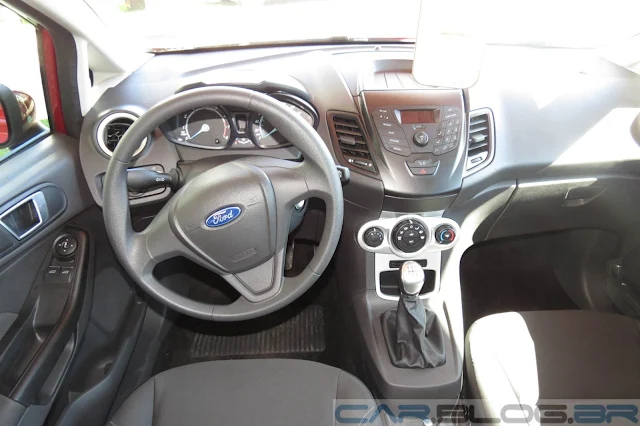 Novo Ford Fiesta 2014 - interior