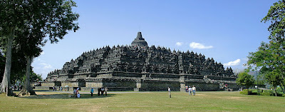 BOROBUDUR TEMPLE INDONESIA