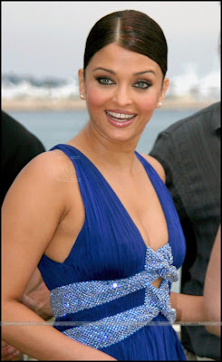 aishwarya_rai_hot_wallpaper_42_sweetangelonly.com