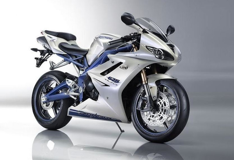  2010 NEW TRIUMPH DAYTONA 675 SE | New Motorcycle Modification Pictures