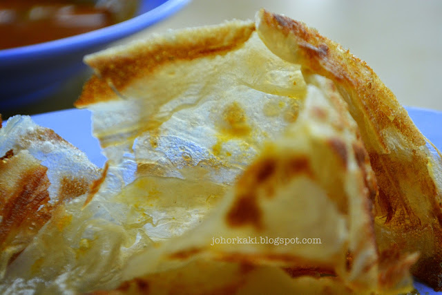 Mr-Mohgan-Super-Crispy-Roti-Prata-Singapore