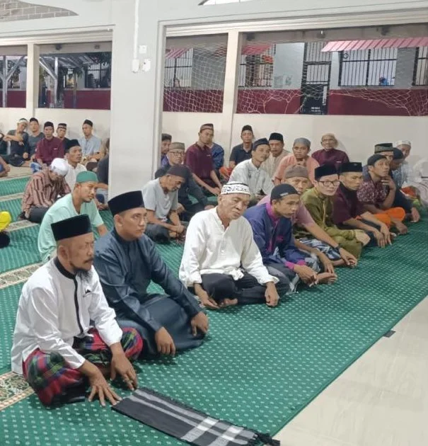 Selain Taraweh dan Tadarus Al-Qur'an Bersama, Rutan Karimun Berikan Layanan Kunjungan dan Layanan Penitipan Barang