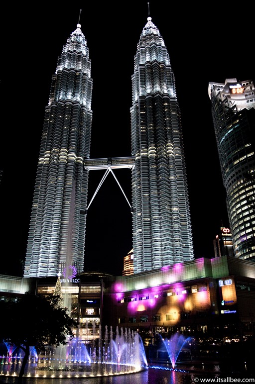 Malaysia -  Petronas Towers  - Kuala Lumpur-63