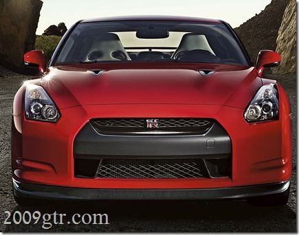 2011 Nissan Gt R. 2011-nissan-gtr-red