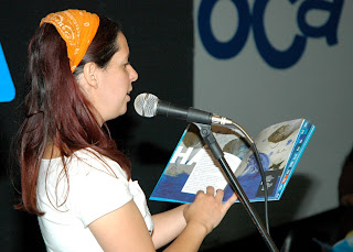  Simone Barbosa, coordenadora do Saci-Tererê fez a leitura do livro-jogo “Seria Sereia” com os alunos da Escola Municipal Manoel José Fernandes