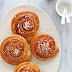 <i>Kanelboller</i> (ensaïmades nòrdiques de canyella)