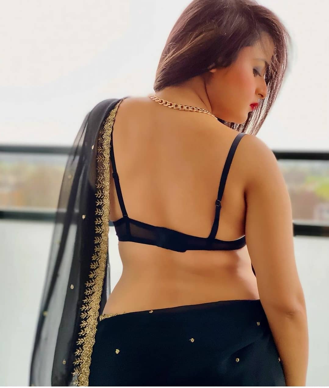 Hot Saree bra model