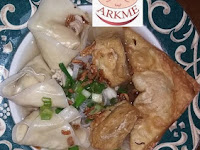 Sup Wonton Untuk 4 porsi  by.Syinthia Makhdalena Jose Rizal 