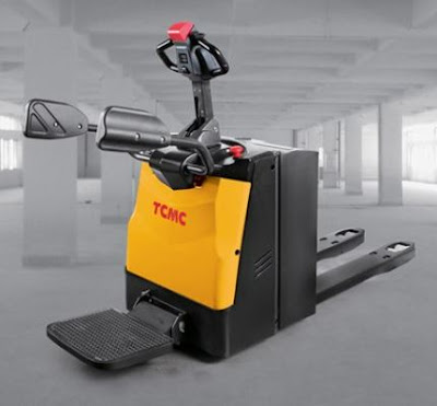 Xe nâng con cóc pallet mover TCM Nhật Bản