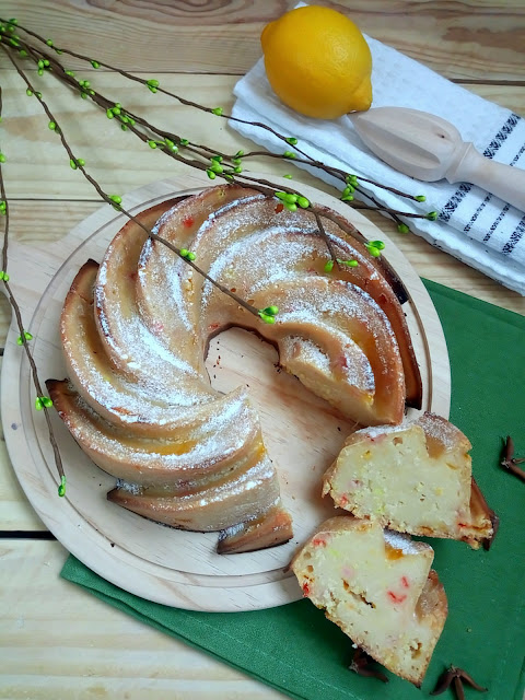 Bundt cake de limón queso y miel. Receta para desayunos meriendas y postres. Horno. Cuca.