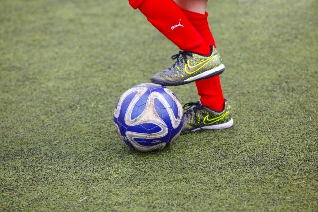 サッカーのボールタッチ プルプッシュ をマスターし 脱 つま先ドリブル 陸トトのジュニアサッカートレーニング日記 サッカーのボールタッチ プルプッシュ をマスターし 脱 つま先ドリブル 陸トトのジュニアサッカートレーニング日記
