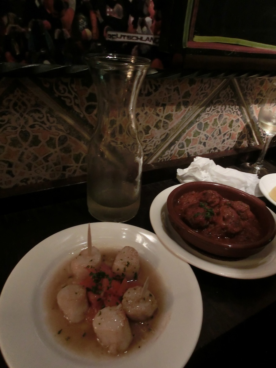 Stella S Secret Dinner アモール デガウディ In Roppongi Stella S Secret Dinner アモール デガウディ In Roppongi