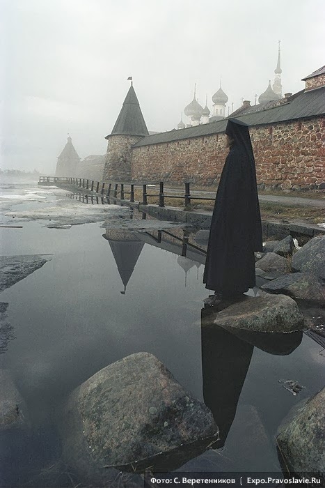 http://englishrussia.com/2013/10/28/serene-images-of-the-russian-village/